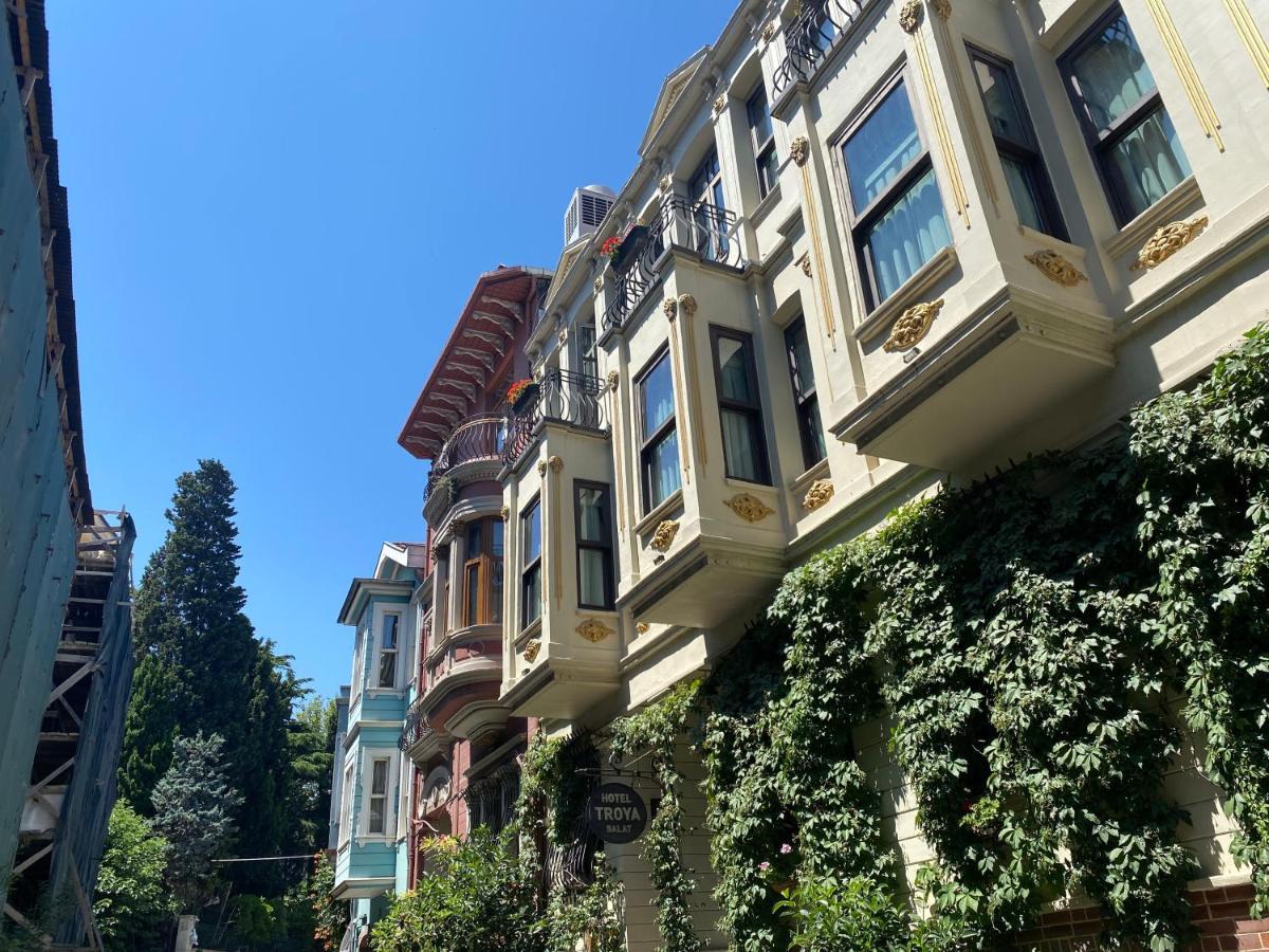 Istanbul Old City Colorful Houses Balat Petrion Hotel 외부 사진