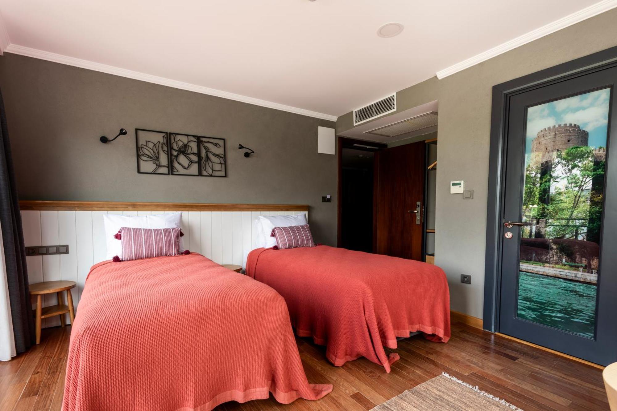 Istanbul Old City Colorful Houses Balat Petrion Hotel 외부 사진