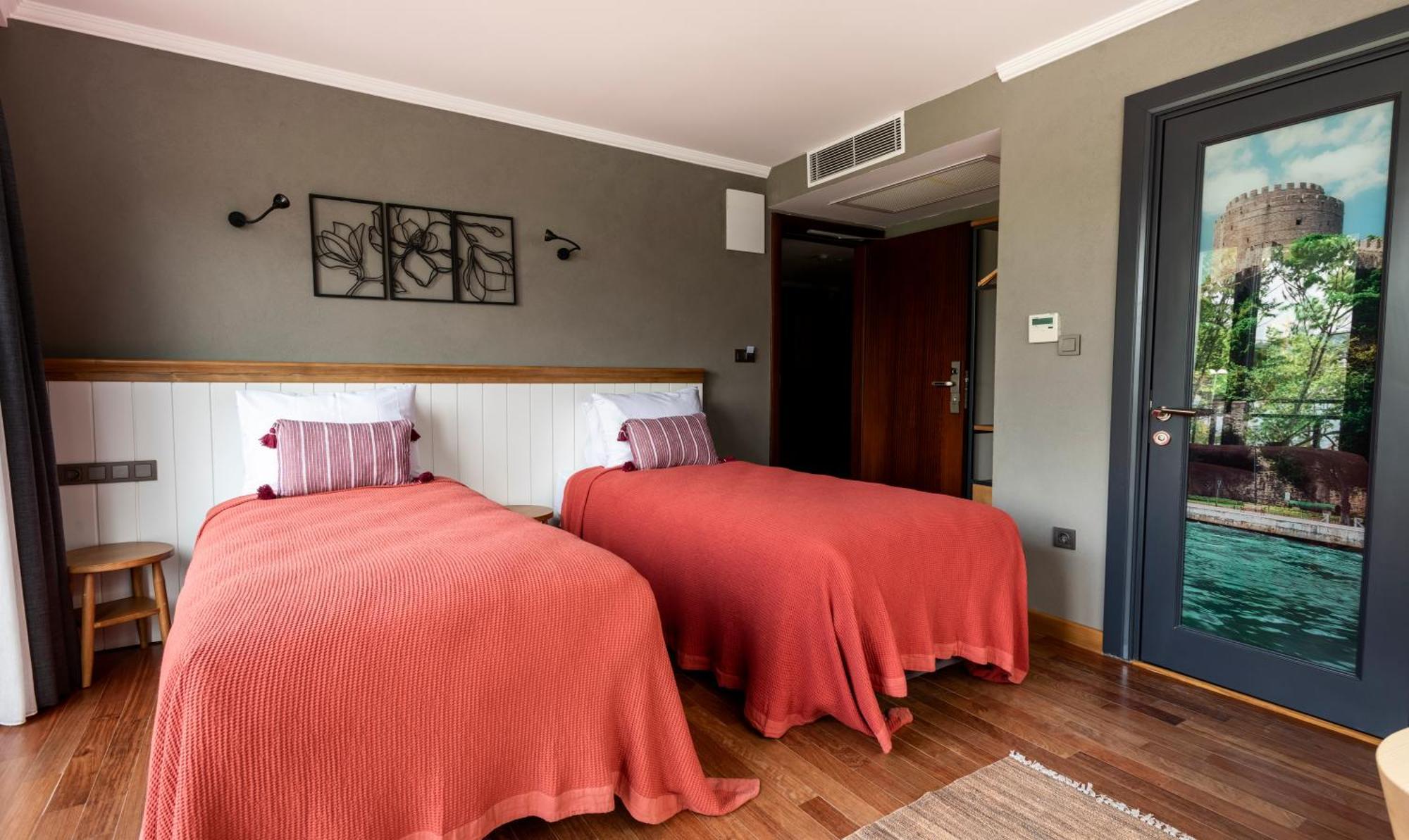 Istanbul Old City Colorful Houses Balat Petrion Hotel 외부 사진