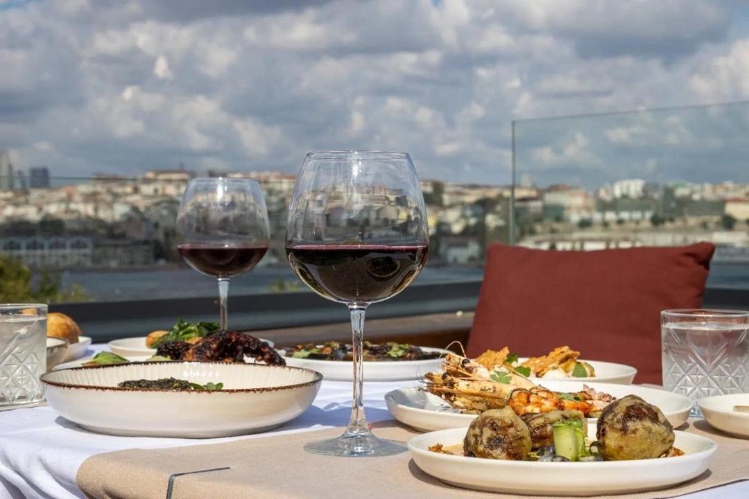 Istanbul Old City Colorful Houses Balat Petrion Hotel 외부 사진